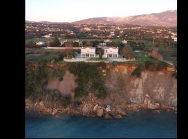 Ionian Blue Luxury Villas, βίλα στα Σβορωνάτα