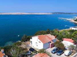 Apartments by the sea Vidalici, Pag - 6519, hotel in Kustići