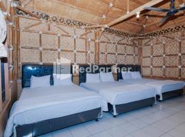 Pesona Endah Alam Hijau Wanayasa RedPartner, hotel u gradu Wanayasa
