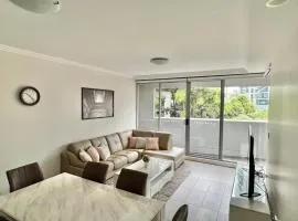 Charming One-Bed Apt in the Heart of Parramatta