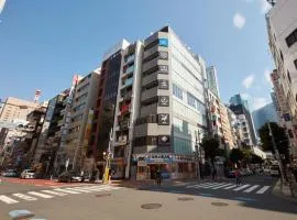 Rembrandt Cabin & Spa Shimbashi - Caters to Men