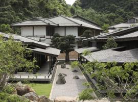 Yoko Onsen Quang Hanh, rezort v destinaci Cẩm Phả