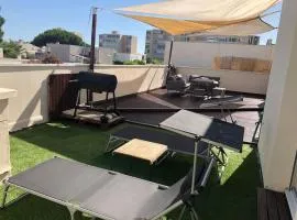 Apparemment duplex terrasse solarium avec parking
