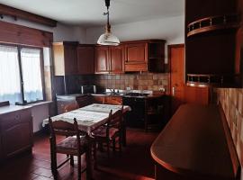 Jvan Rooms Tower, vacation rental in Sospirolo