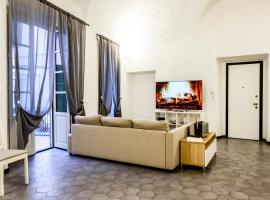 Affittacamere Archivolto del Teatro, hotel v destinaci Albenga