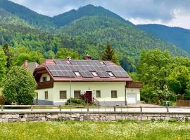 House Planica – hotel w mieście Kranjska Gora