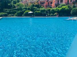 Dimora le Cinque Terre con piscina 011021-LT-0044, hotel in Soviore