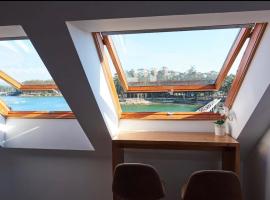 Exclusivo &aacute;tico boutique con vistas al mar