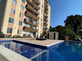 Hermoso apartamento en conjunto cerrado Silvania, hotel v destinaci Silvania