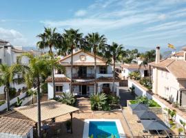 Casa Limon, boutique Bed and Breakfast, Adults only, hotel in Alhaurín el Grande