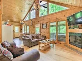Cabin with Hot Tub and Deck about 7 Mi to Pigeon Forge!