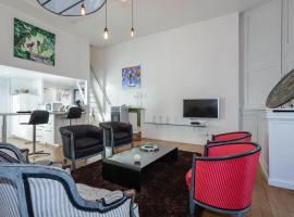 Cottage Le Rêve d'Esther, atypical and elegant!, cottage in Cholet