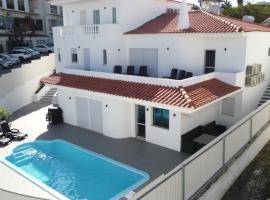 Villa Garden - 22 Guests - 2 Pools, hotel en Albufeira