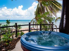 El Taj Oceanfront and Beachside Condo Hotel – hotel butikowy w mieście Playa del Carmen