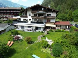 Hotel Garni Erler, hotel di Mayrhofen