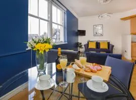 Shambles Suites in the centre of York, sleeps 16