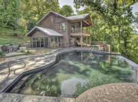 Lost Rock, vacation home in Rogers