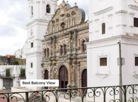 Amazing Loft with the Best view of Casco viejo!, íbúð í Panamaborg