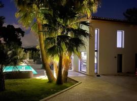 Villa EDEN, hotel a La Roquette-sur-Siagne