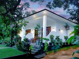 The Cattleya Guest House, hotel cerca de Parque Nacional Minneriya, Sigiriya