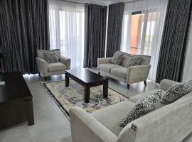 Georgia Apartments - A Cozy Brand New Apt…, Hotel in Mombasa