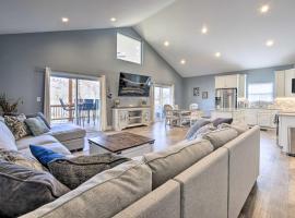 Waterfront Home on Lake Milton Dock, Hot Tub, hotel di Lake Milton