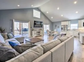 Waterfront Home on Lake Milton Dock, Hot Tub