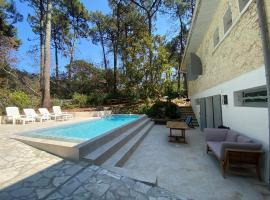 Pyla sur mer proche plages appartement avec piscine, viešbutis mieste Pyla-sur-Mer