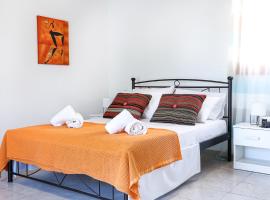Creta 2 bedrooms 6 persons village house, hotel keluarga di Vasilópoulon