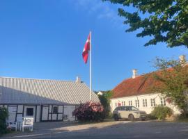 Vejskrækgården, hotel v destinaci Fæbæk