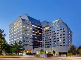 Loews Nashville Hotel at Vanderbilt Plaza, hotel en Nashville