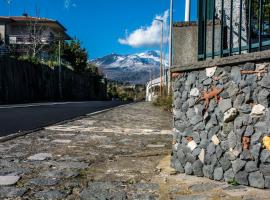 Etna Tell, hotel in Trecastagni