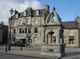 The Gordon Arms Hotel, hotel en Huntly