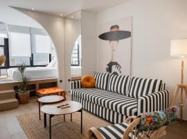 MadaM Apartments - elegant, cozy, comfortable, central, hotel em Ioannina