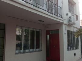 Pasteur B&B, hospedagem domiciliar em Godoy Cruz
