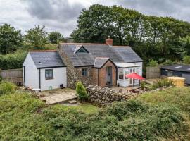 Ty Pegi, vacation home in Fishguard