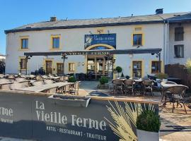 La Vieille Ferme Chassepierre, hotel v destinaci Chassepierre