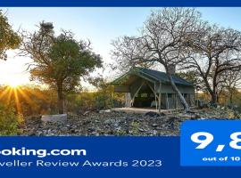 ZuriCamp - Tent Amani, hôtel acceptant les animaux domestiques à Tsumeb