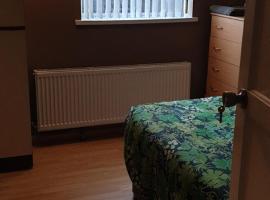 Private room, δωμάτιο σε οικογενειακή κατοικία στο Μπέλφαστ