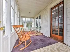 Buffalo Vacation Rental with Screened Porch