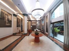 EXCELENTE Flat proximo Shoppings JK e Vila Olimpia, hotel u četvrti 'Vila Olímpia' u gradu 'São Paulo'