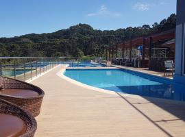 Golden Gramado Resort Laghetto，格拉馬杜的度假村