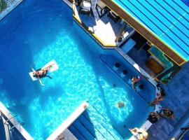 Aqua Marina Beach Club, hotel v destinácii Rincon v blízkosti letiska Eugenio Maria de Hostos Airport - MAZ