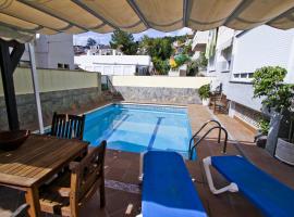 Buda Villa Planetcostadorada, cottage in Salou