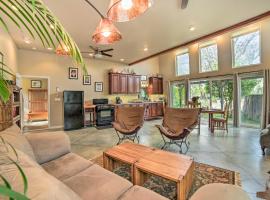 Hilltop Loft Ukiah Vacation Rental!, ξενοδοχείο σε Ukiah