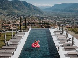 La Vista Nature Living, hotel in Tirol