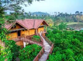 Niyatma Wayanad Pool Resort by VOYE HOMES、ワイナードのリゾート