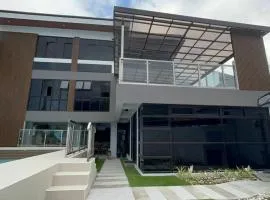 8 Flags Resort Laguna