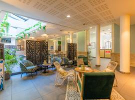 Appart’City Confort Nantes Centre, family hotel in Nantes