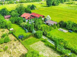 Pensiunea Casa Romantic, guest house in Sovata